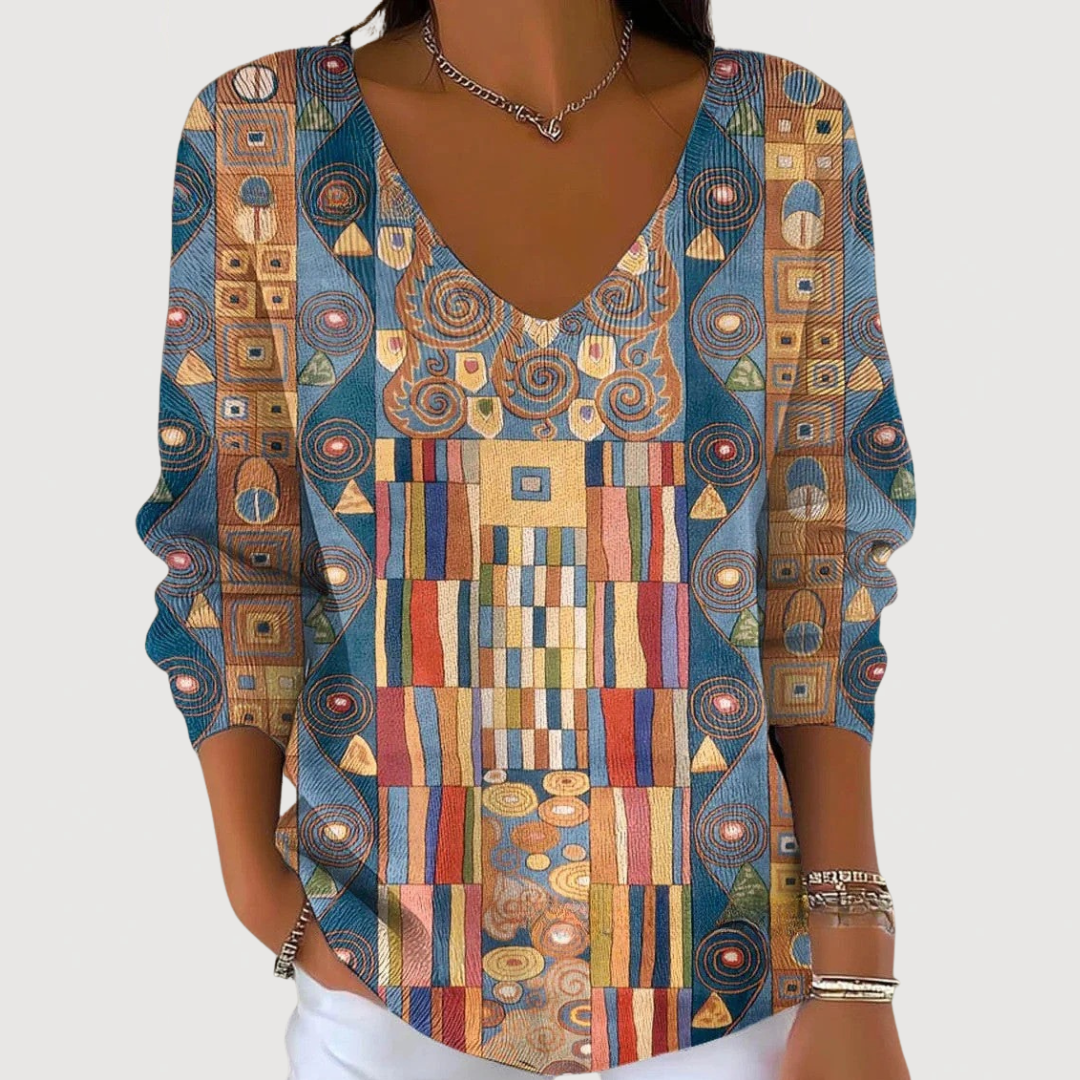 JOLENE – COZY V-NECK SWEATER