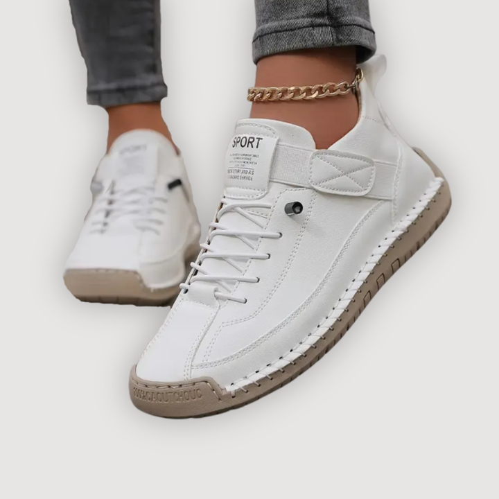 JUNIA – ORTHOPAEDIC SNEAKERS