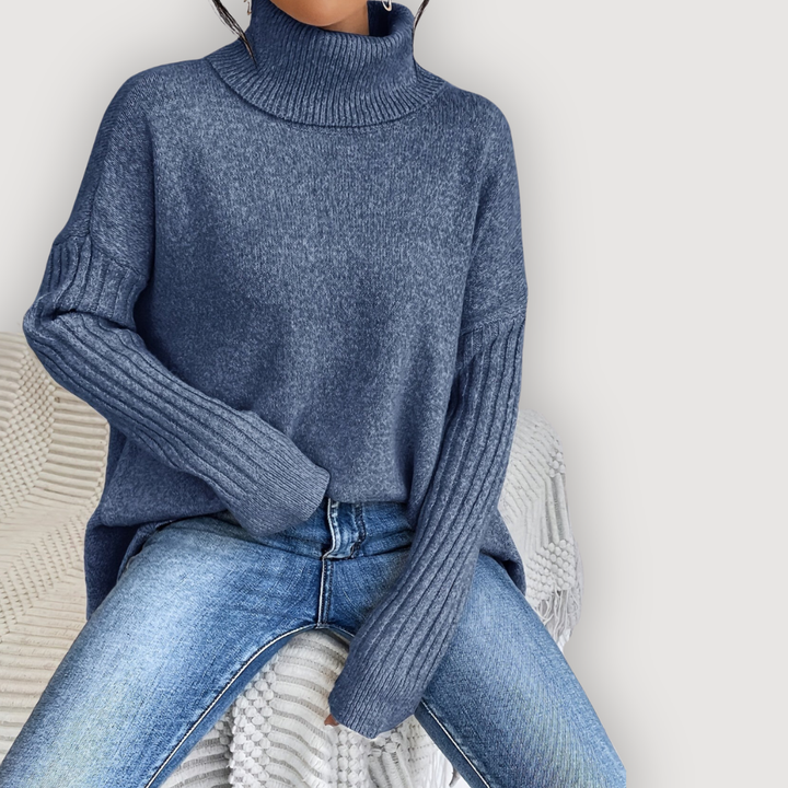 LORENA – COZY TURTLENECK SWEATER