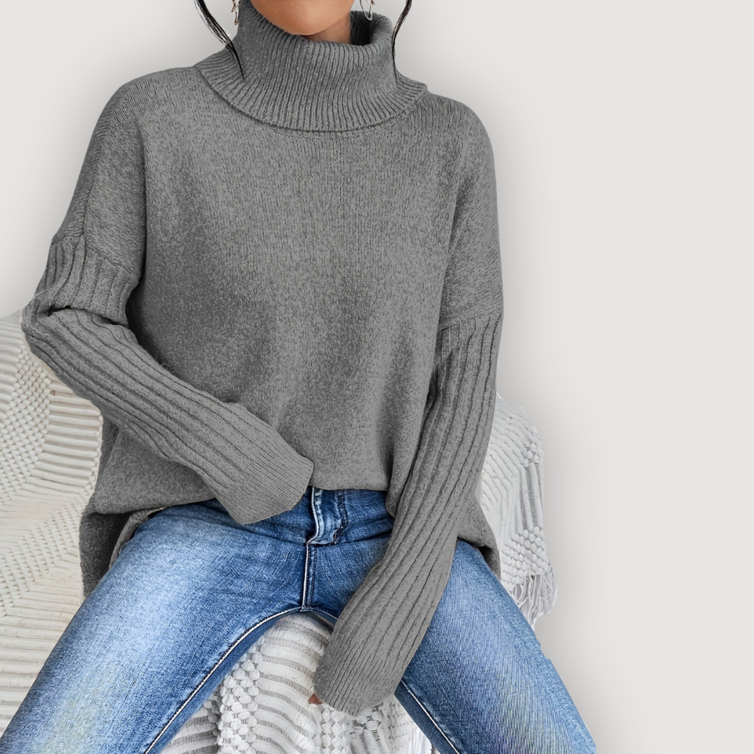 LORENA – COZY TURTLENECK SWEATER