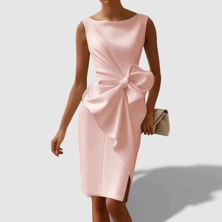 QUINN – SCULPTED MIDI DRESS