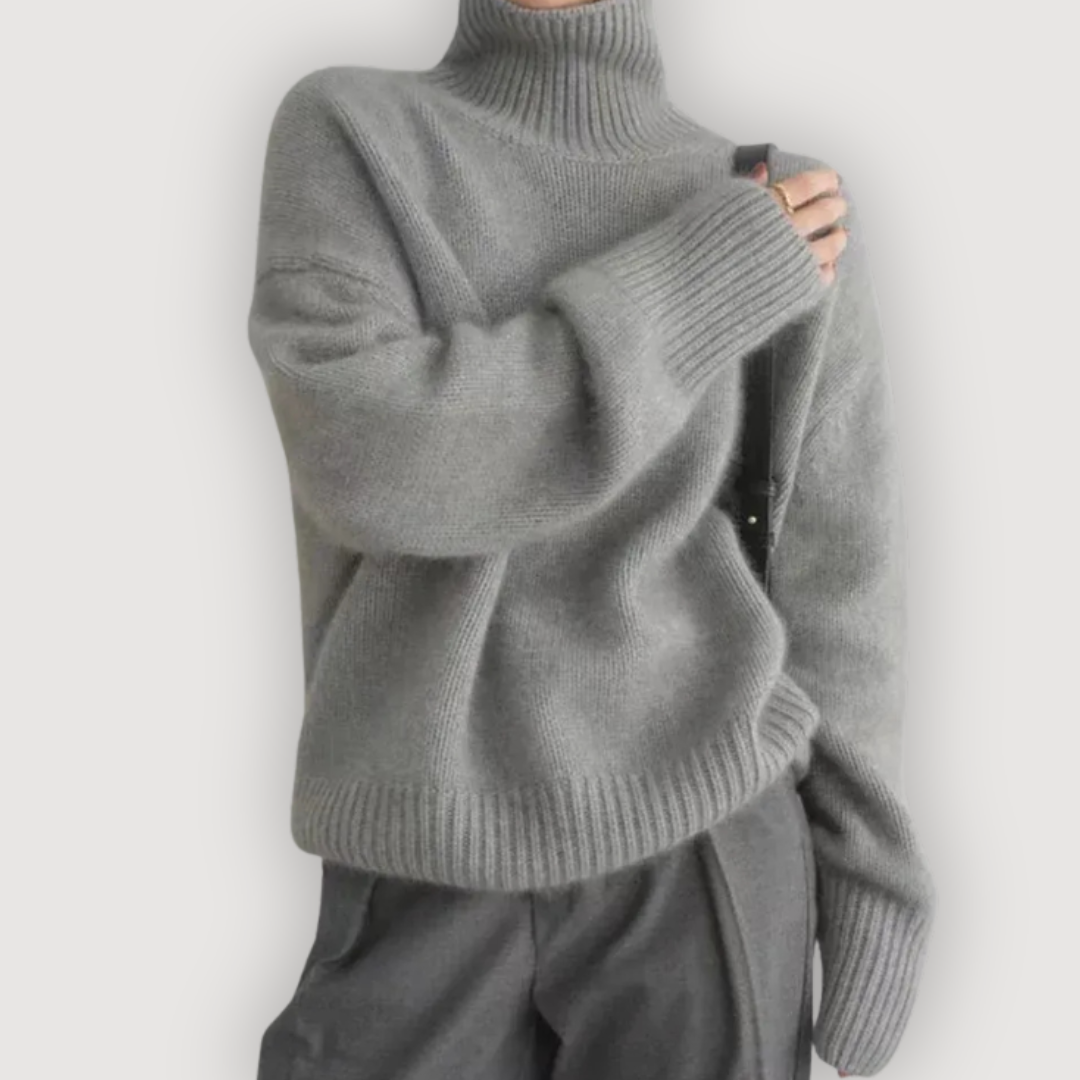 AUDREY – COZY TURTLENECK SWEATER