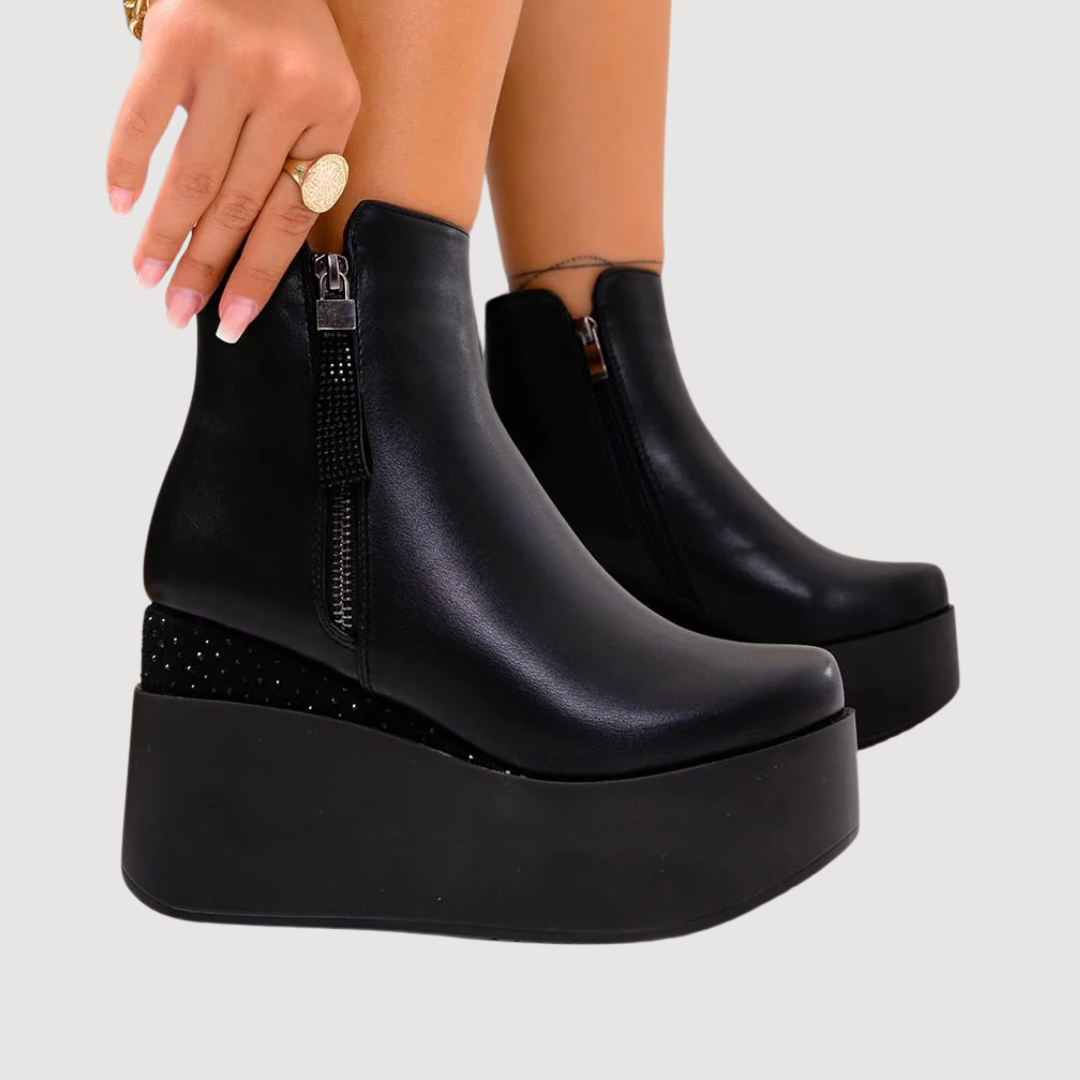 MARGIE – TRENDY PLATFORM BOOTS