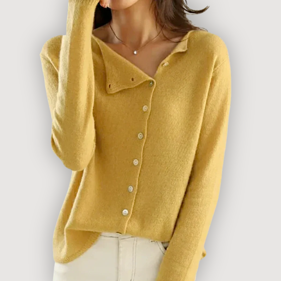 ESME – BUTTON KNIT SWEATER