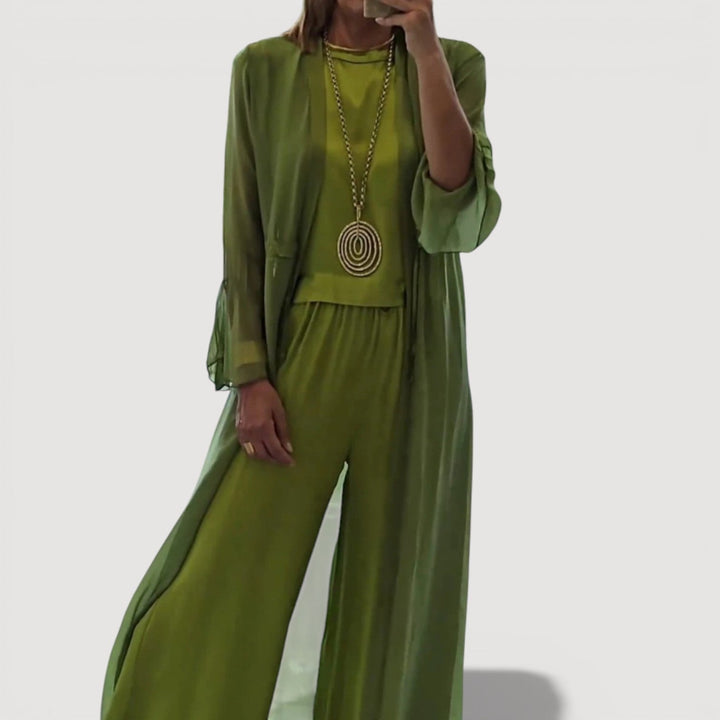 COLEEN – ELEGANT LAYERED SET