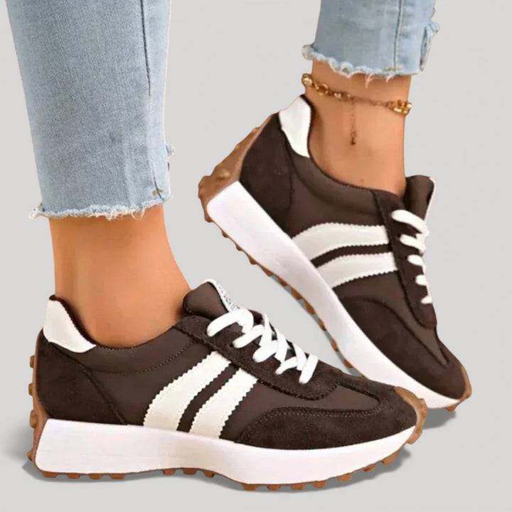 VICKY – PLATFORM TRAINERS