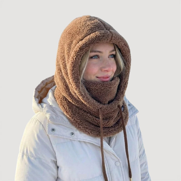 KARYLLE – COSY HOODED SCARF
