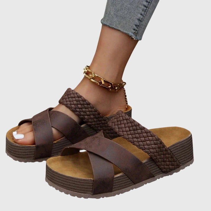 Lila – ORTHOPEDIC SANDALS