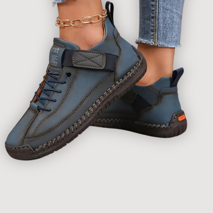 JUNIA – ORTHOPAEDIC SNEAKERS