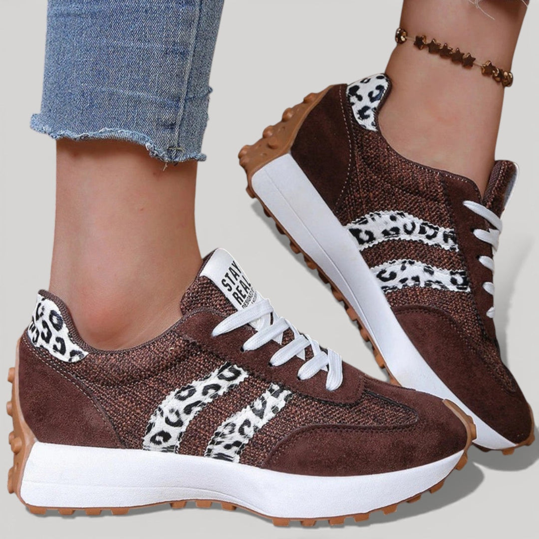 VICKY – PLATFORM TRAINERS