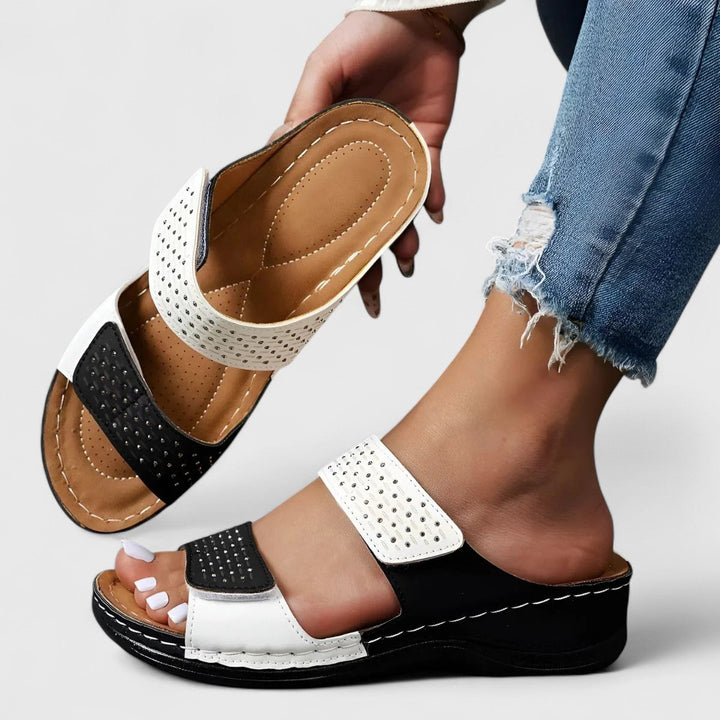 KARYSSA – ORTHOPEDIC SANDALS