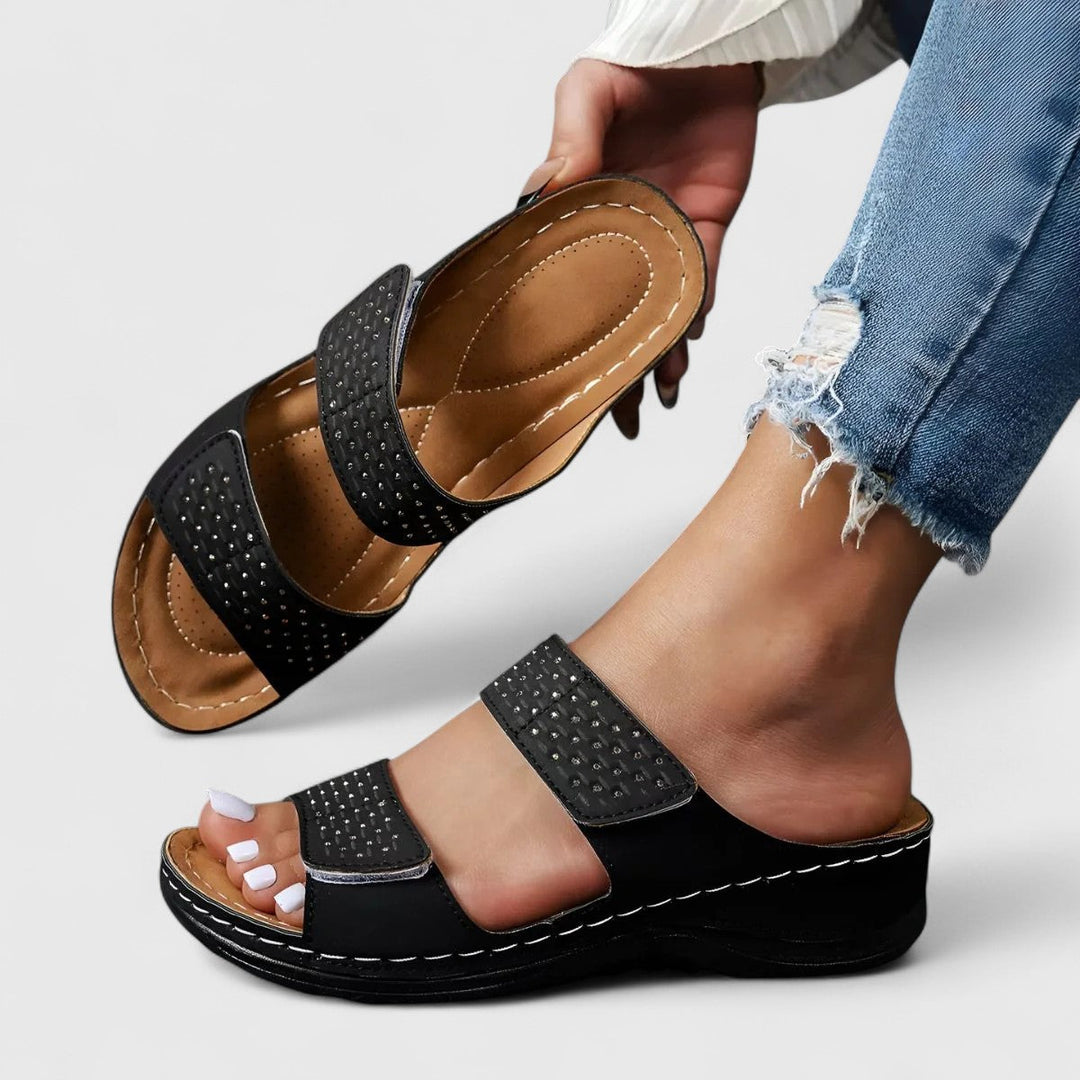 KARYSSA – ORTHOPEDIC SANDALS