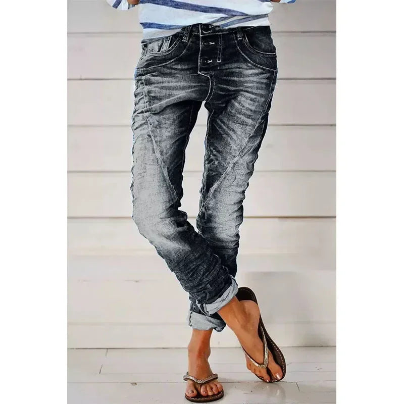 KYRA – BUTTON FRONT JEANS