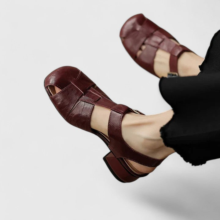 MADI – ELEGANT SANDALS
