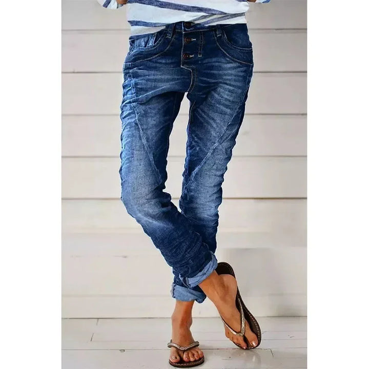 KYRA – BUTTON FRONT JEANS