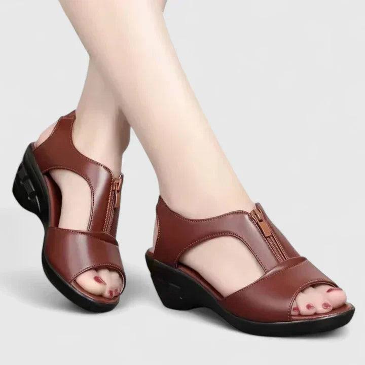 Nerisse – ELEGANT SANDALS