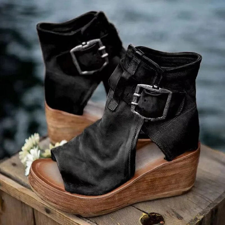 MARLOWE – WEDGE SANDALS
