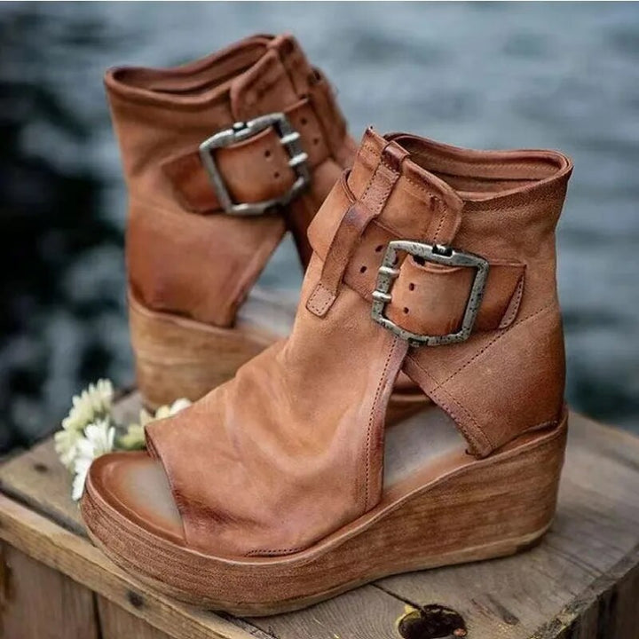 MARLOWE – WEDGE SANDALS
