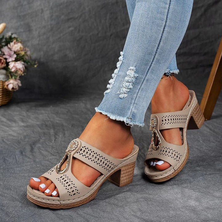 Lila – ORTHOPEDIC SANDALS